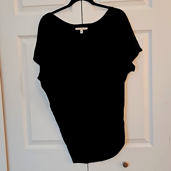 Tops - Express black short sleeve top